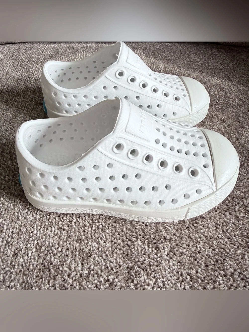 Native Jefferson White Slip On Water Shoes Toddler C5 Unisex Lightweight